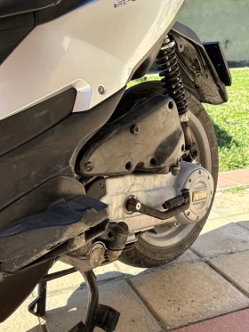 Aprilia 50 Sportcity one v4t | Mobile.bg    9