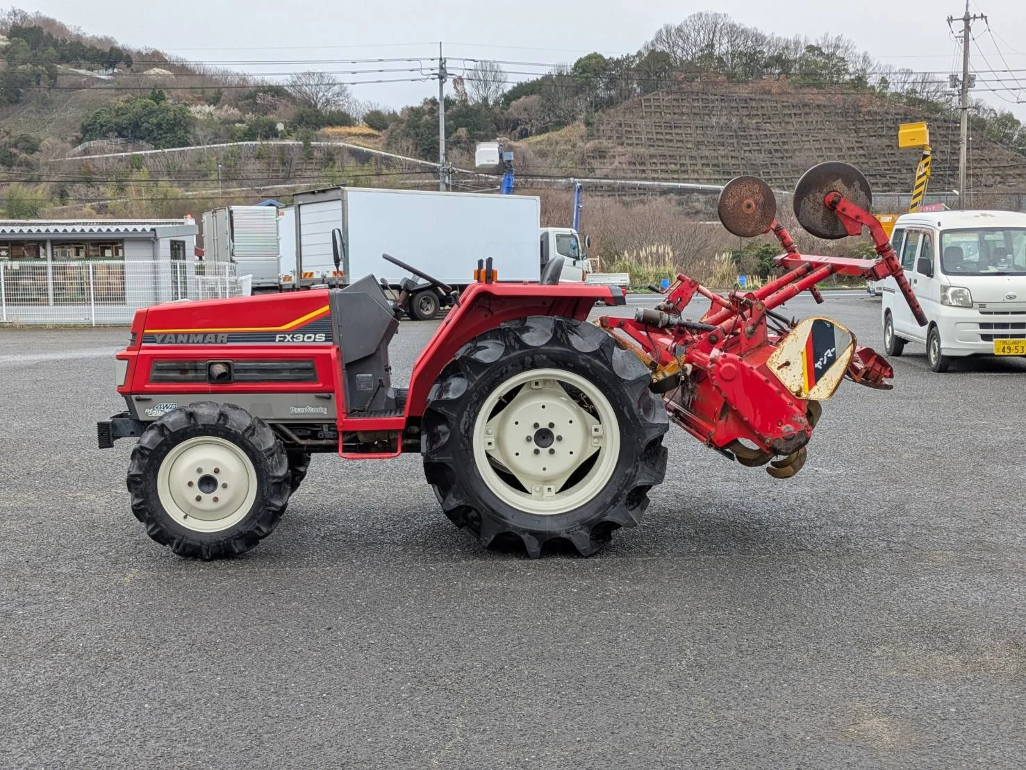 Трактор Yanmar FX30, снимка 2 - Селскостопанска техника - 55987234