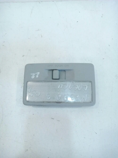 Плафон среден Мазда 3