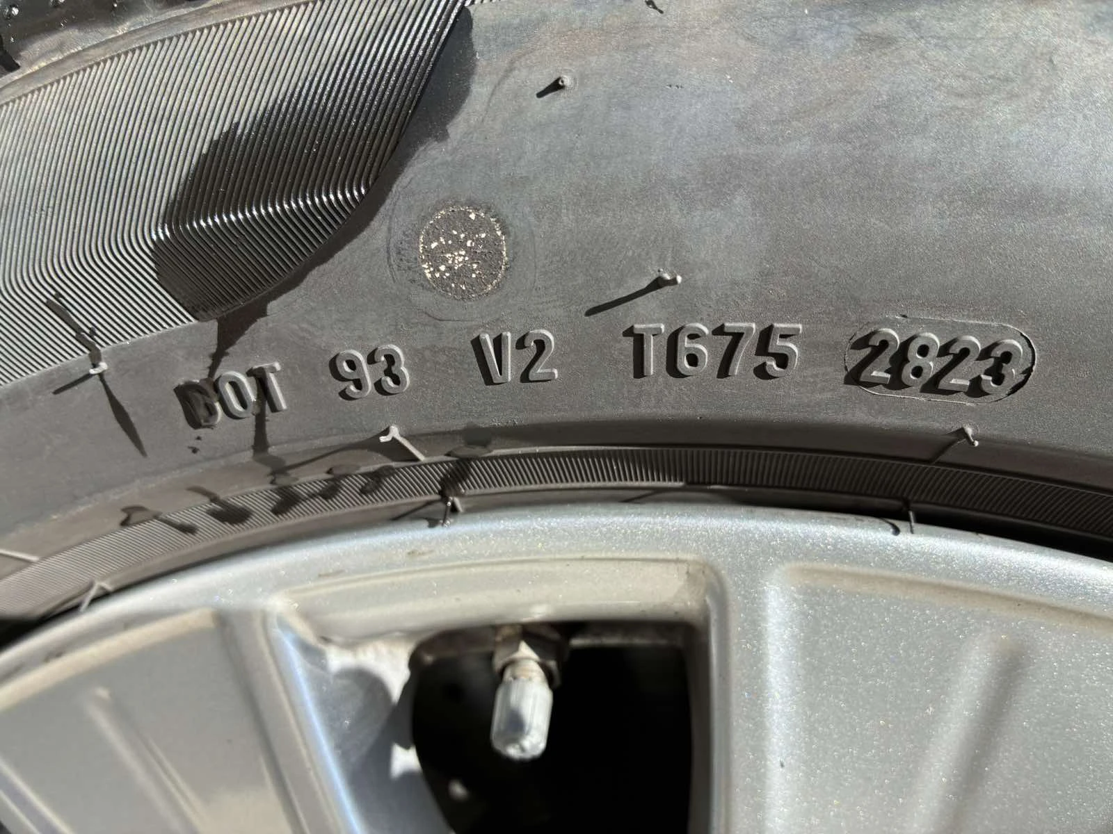 Гуми с джанти Pirelli 245/50R18, снимка 9 - Гуми и джанти - 54332136