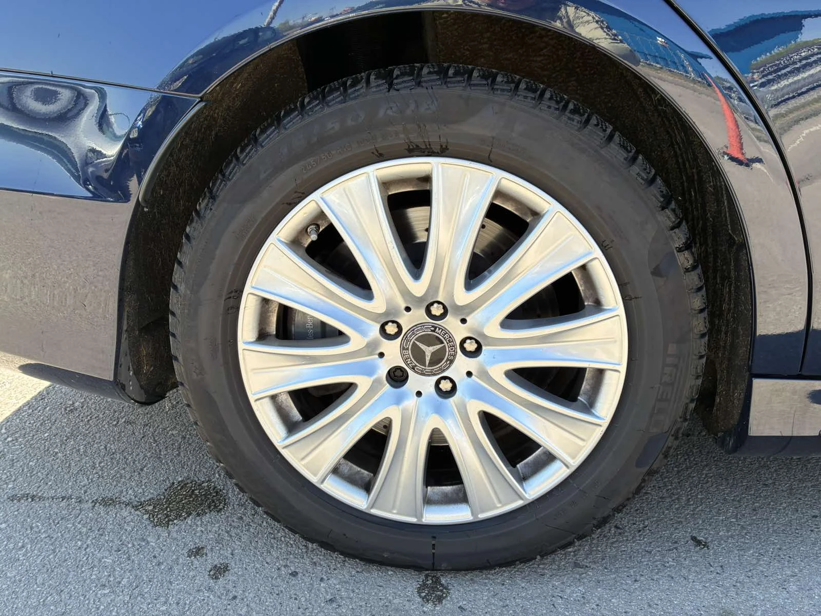 Гуми с джанти Pirelli 245/50R18, снимка 3 - Гуми и джанти - 54332136