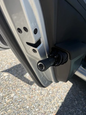 Skoda Superb 2.0 TDI; AUTOMATIC, снимка 14