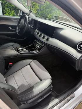 Mercedes-Benz E 200 Ambition  ПЕРФЕКТЕН !, снимка 6