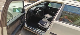 Mercedes-Benz C 180, снимка 3
