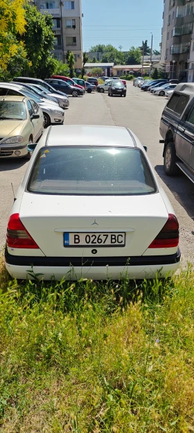 Mercedes-Benz C 180 - 1600 € / 3129.33 лв. - 75704400 6