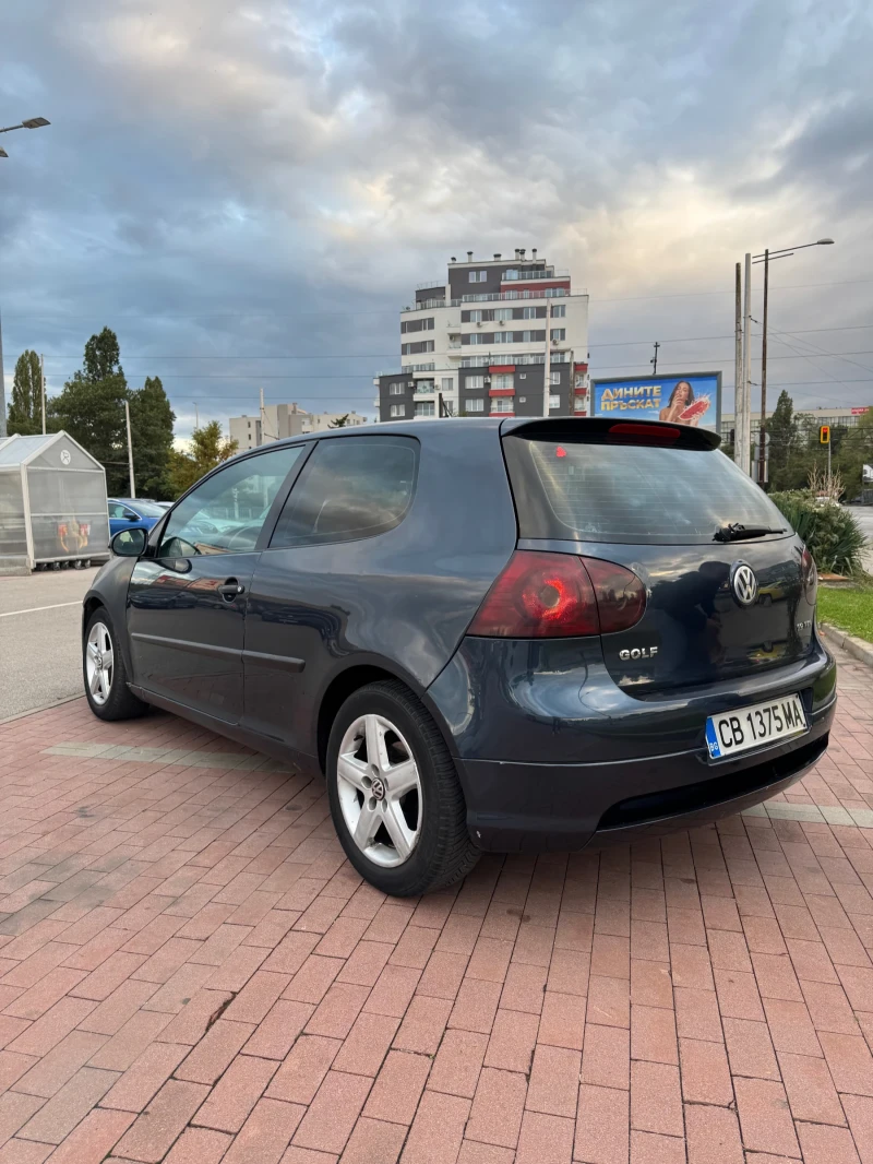 VW Golf 1.9, снимка 3 - Автомобили и джипове - 47511239