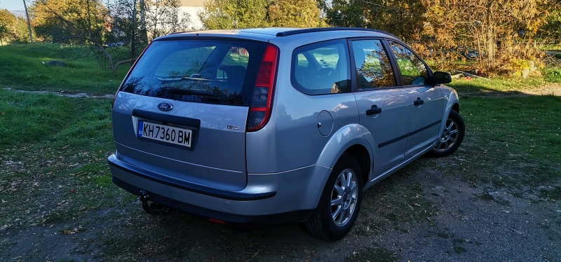 Ford Focus 1.6, снимка 3 - Автомобили и джипове - 48089034