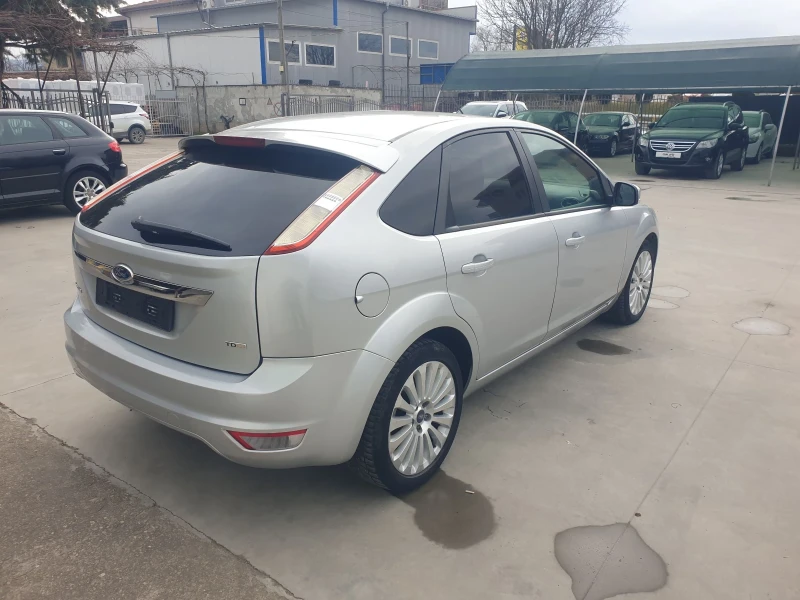 Ford Focus 1.6 TDCI, снимка 4 - Автомобили и джипове - 49121949