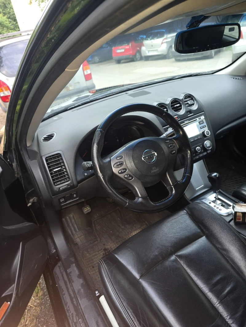 Nissan Altima, снимка 7 - Автомобили и джипове - 51658557