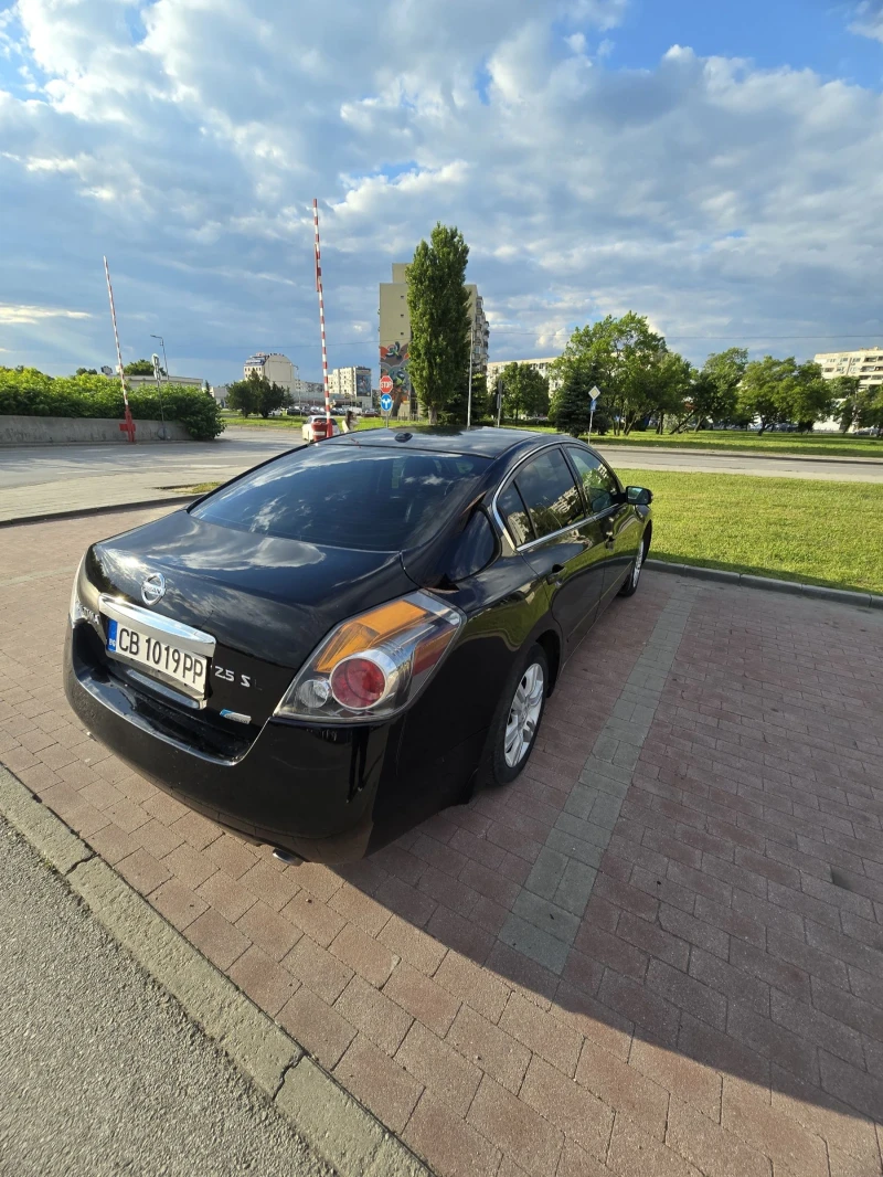 Nissan Altima, снимка 4 - Автомобили и джипове - 51658557