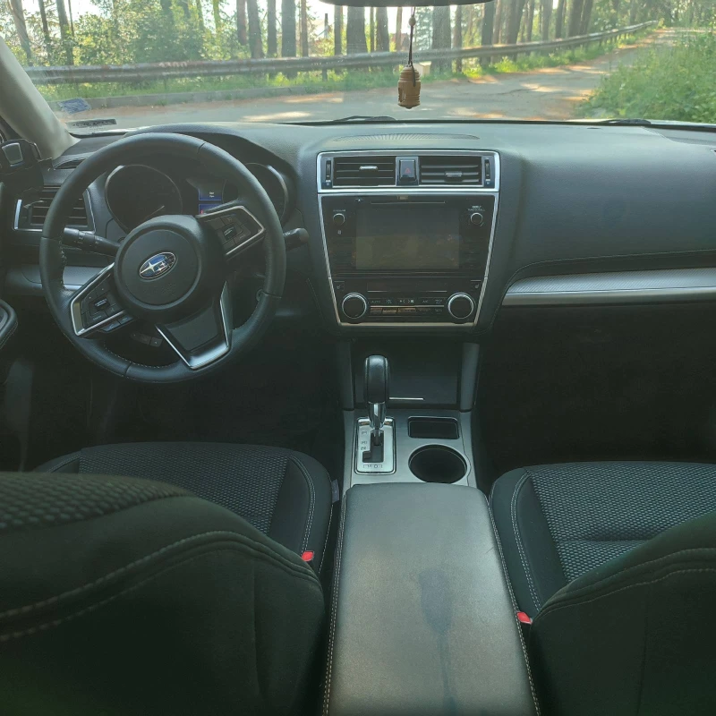 Subaru Outback 2.5, снимка 7 - Автомобили и джипове - 52128576