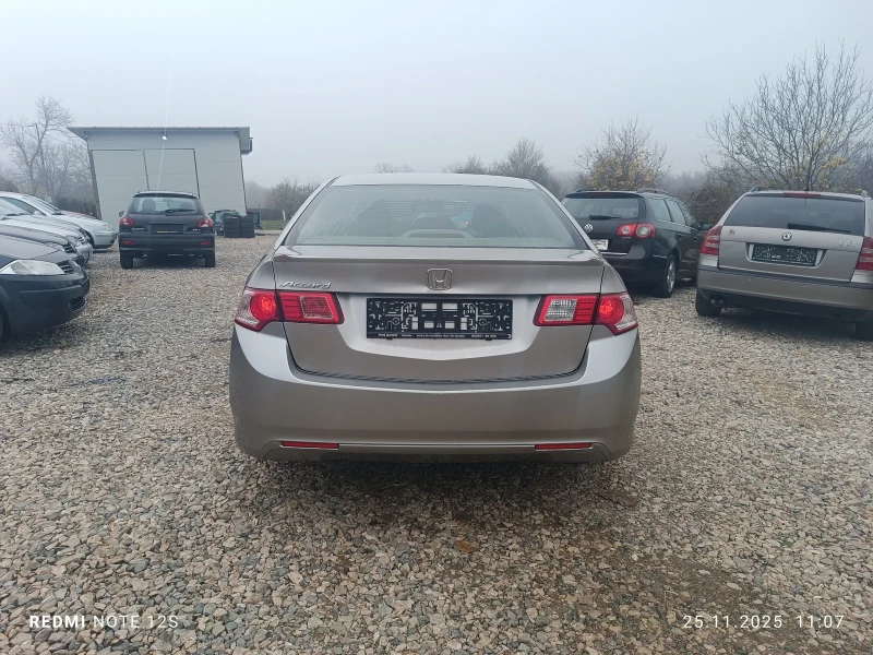 Honda Accord 2.2 150 ks , снимка 4 - Автомобили и джипове - 52534375