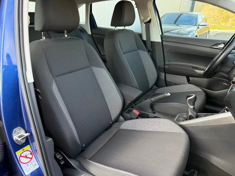 VW Taigo 1.0 TSI  Гаранционен 21000км, снимка 13 - Автомобили и джипове - 52682636