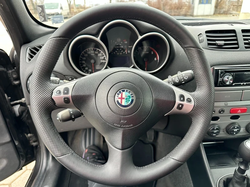 Alfa Romeo 147 1.9 16V Ti - изображение 7