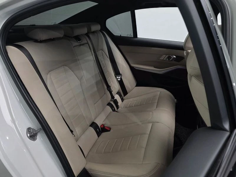 BMW 340 M340i| 382к.с.| ВКЛ.ТЕХНОТЕСТ, снимка 10 - Автомобили и джипове - 55199196