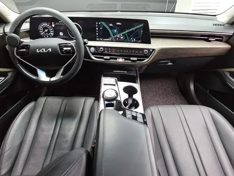 Kia K8 3.5 LPG 2WD TRENDY, снимка 5 - Автомобили и джипове - 55604424