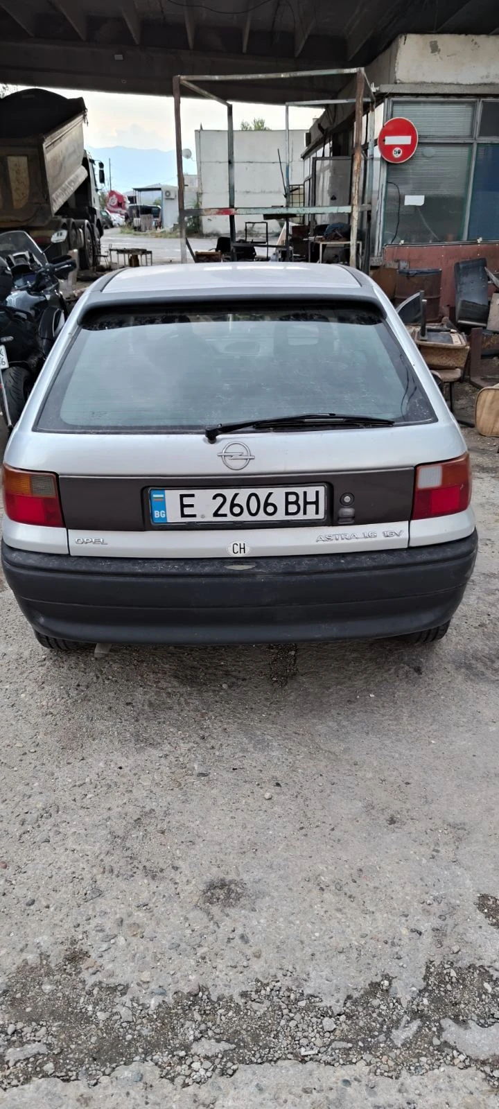 Opel Astra, снимка 5 - Автомобили и джипове - 55936713