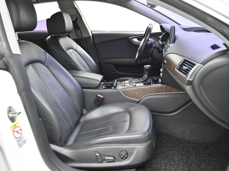 Audi A7 3.0 TDI Quattro - САМО 30% АВАНС, снимка 10 - Автомобили и джипове - 56158817