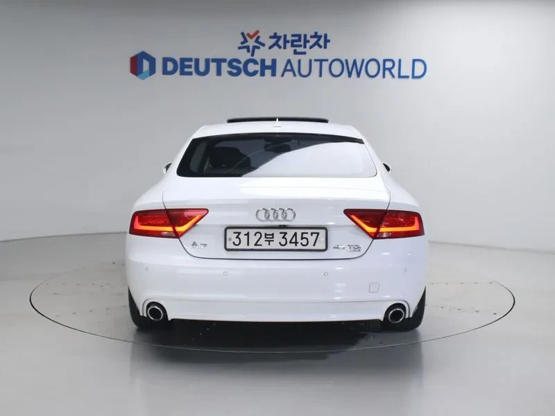 Audi A7 3.0 TDI Quattro - САМО 30% АВАНС, снимка 4 - Автомобили и джипове - 56158817