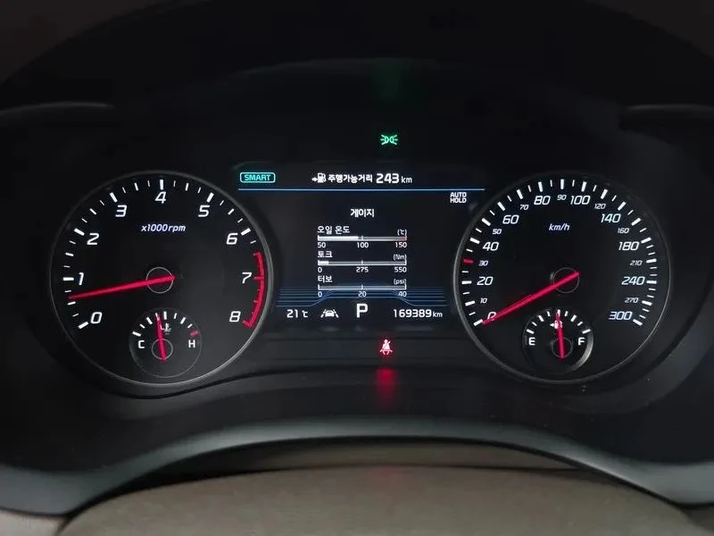 Kia Stinger, снимка 8 - Автомобили и джипове - 56690350