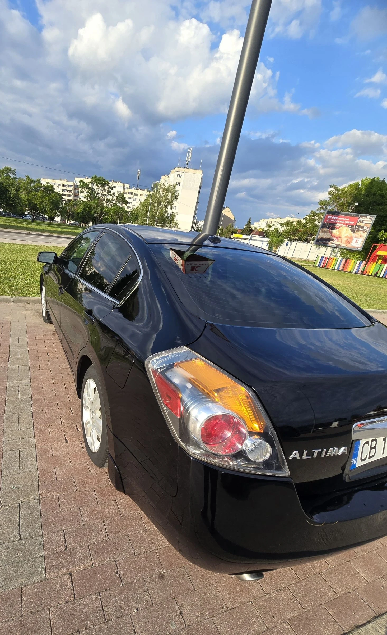 Nissan Altima  - изображение 5