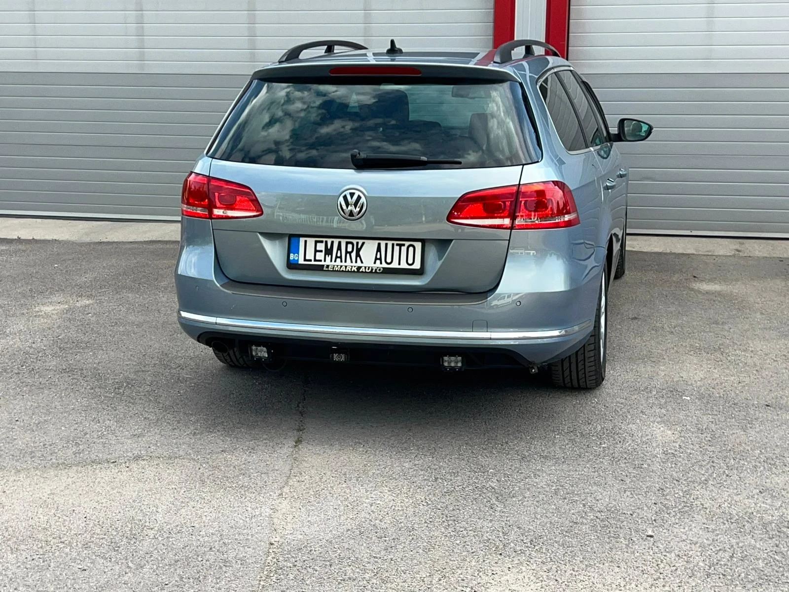VW Passat 1.6TDI HIGHLINE NAVI KAMERA 6-СКОРОСТИ EVRO 5A - изображение 8