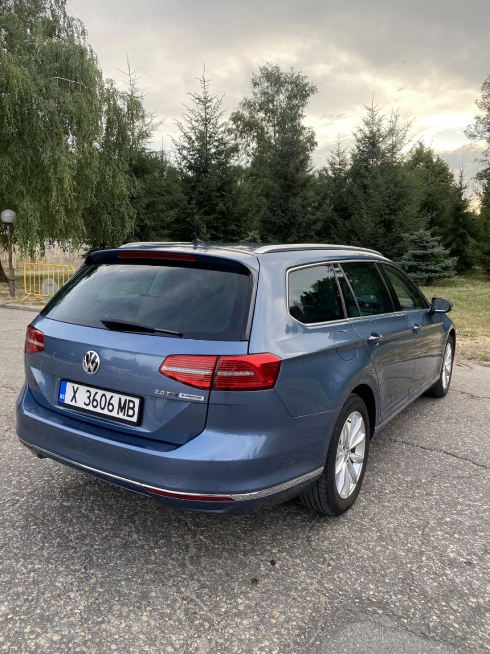 VW Passat 2.0 TDI/190 к.с./Подгрев/NAVI - изображение 2