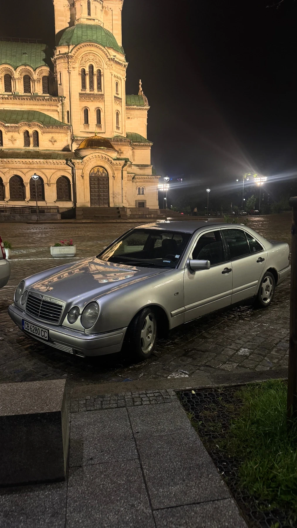 Mercedes-Benz E 290  - изображение 6
