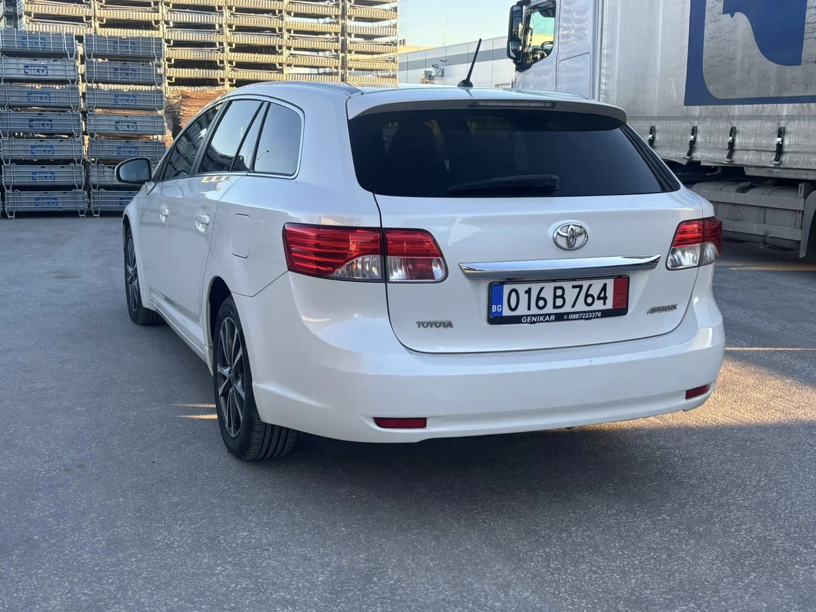Toyota Avensis 1.8i EURO5 АЛКАНТАРА - изображение 7