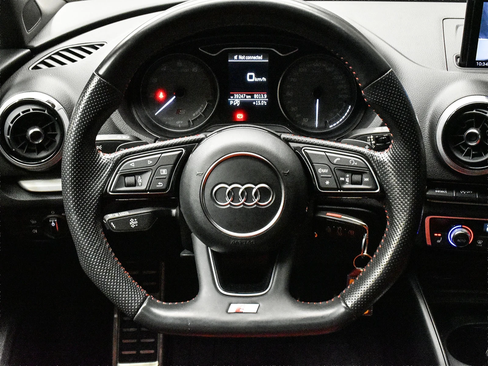 Audi S3 PREMIUM PLUS С РЕГИСТРАЦИЯ & АВТО КРЕДИТ - изображение 6