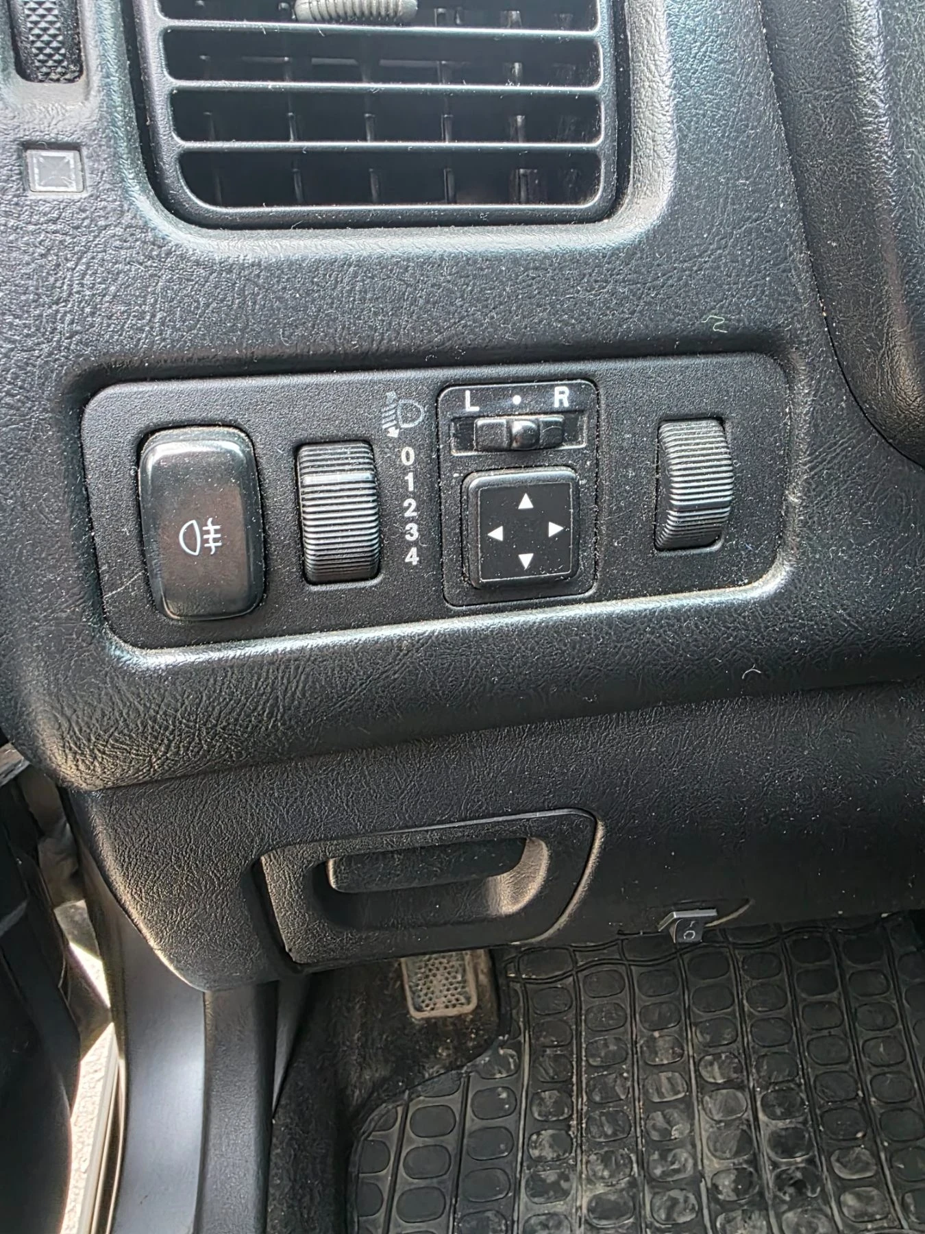 Mitsubishi Space star 1.9 did, снимка 5 - Автомобили и джипове - 54374304