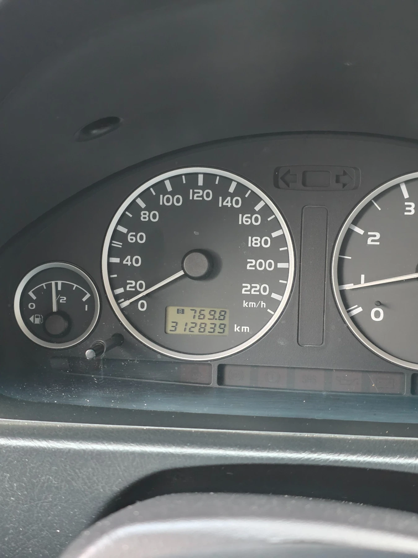 Mitsubishi Space star 1.9 did, снимка 6 - Автомобили и джипове - 54374304