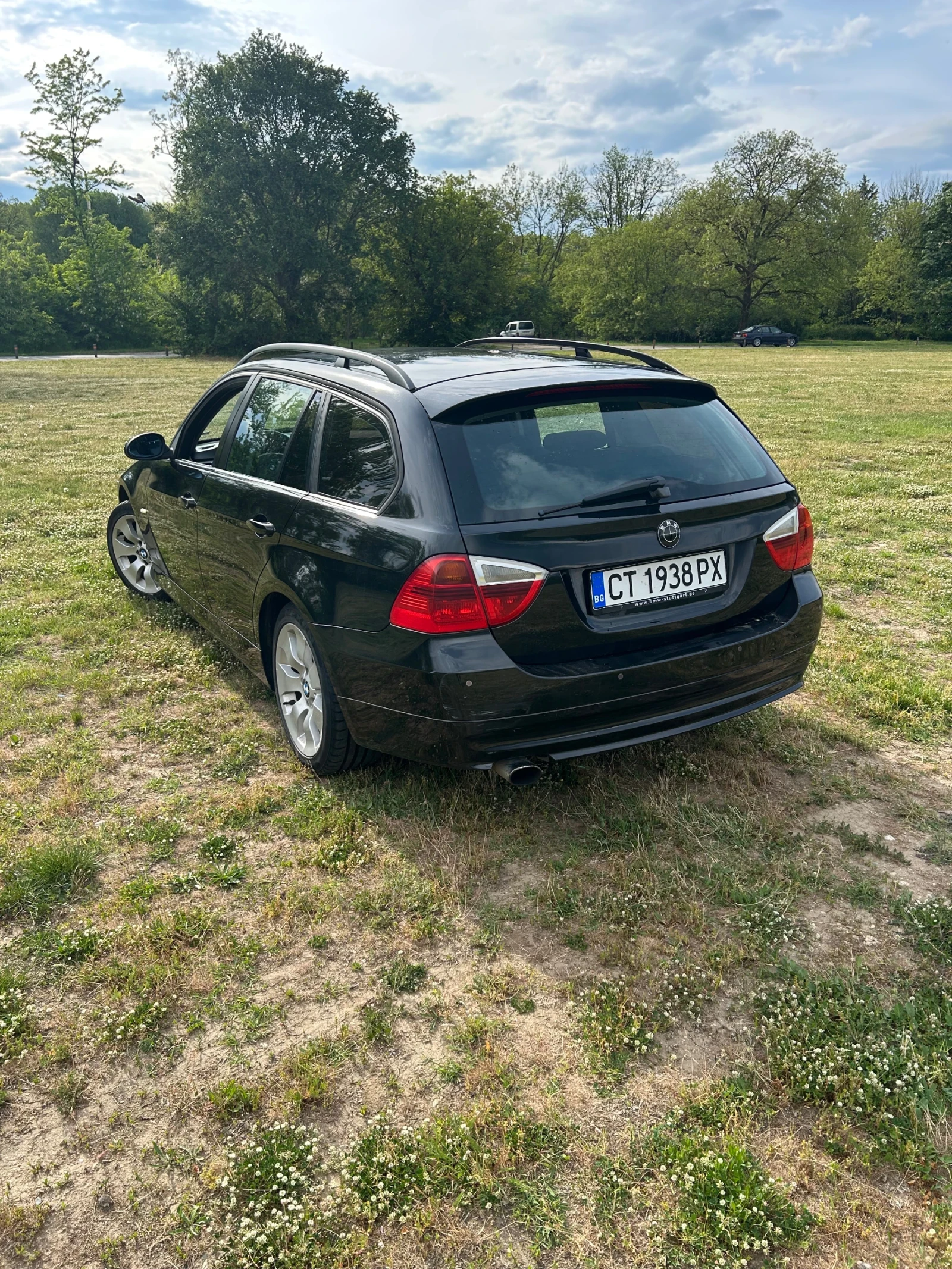 BMW 320, снимка 3 - Автомобили и джипове - 54610284