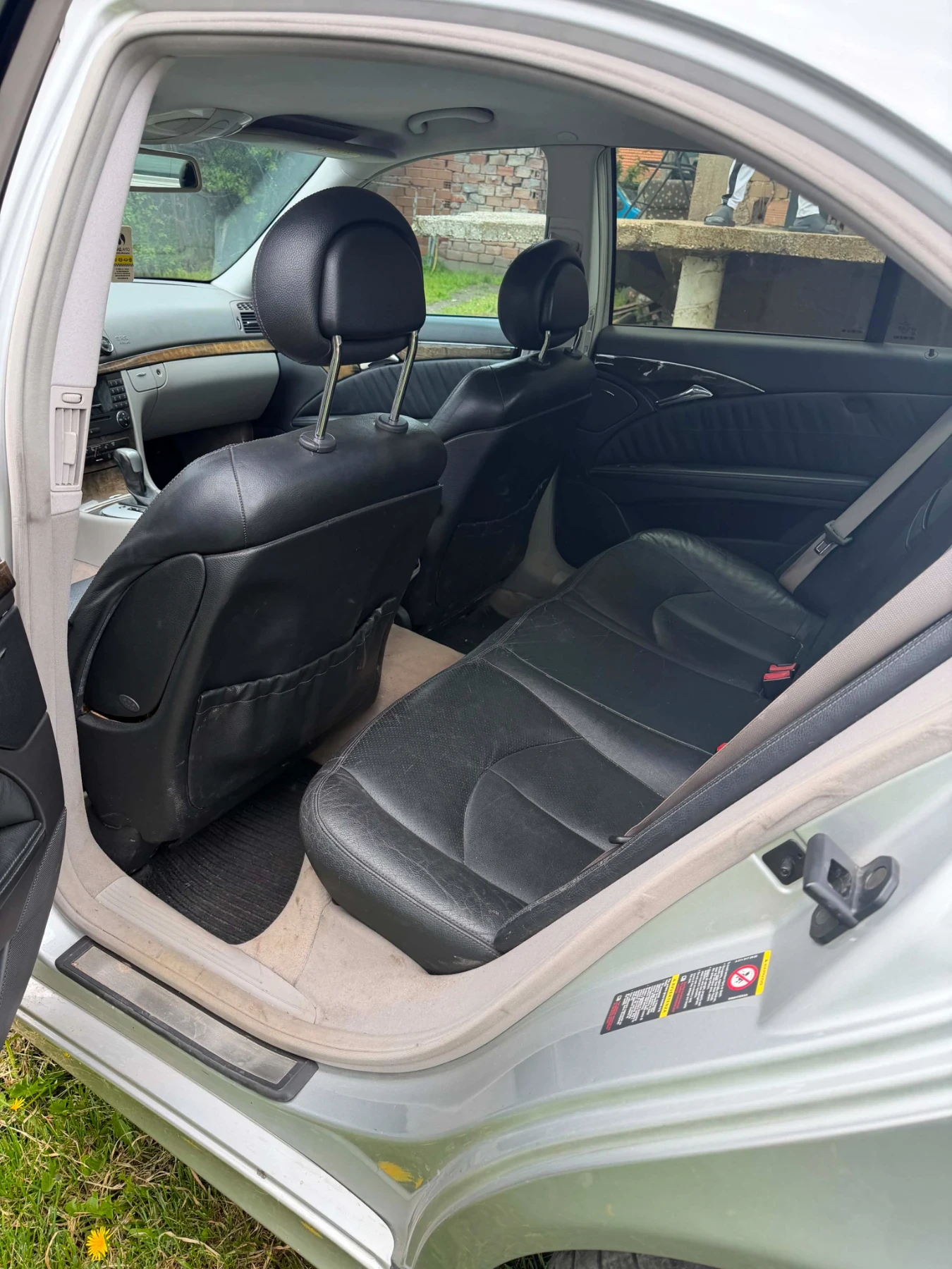 Mercedes-Benz E 320, снимка 6 - Автомобили и джипове - 54627752