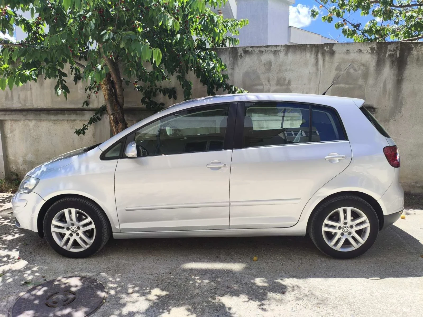 VW Golf Plus, снимка 2 - Автомобили и джипове - 54923873