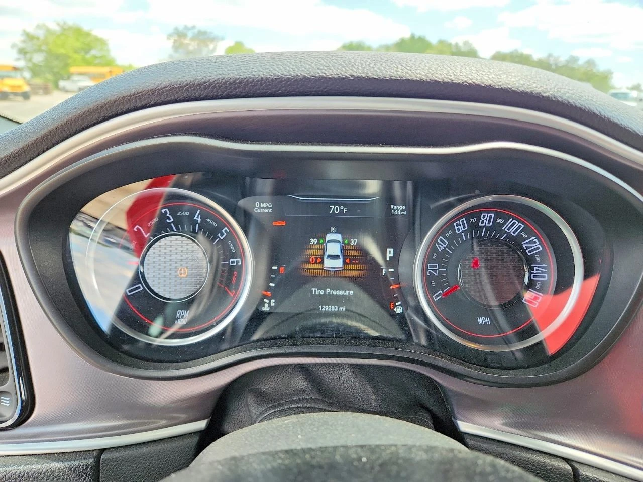 Dodge Challenger 3.6l Sxt, снимка 9 - Автомобили и джипове - 55107159