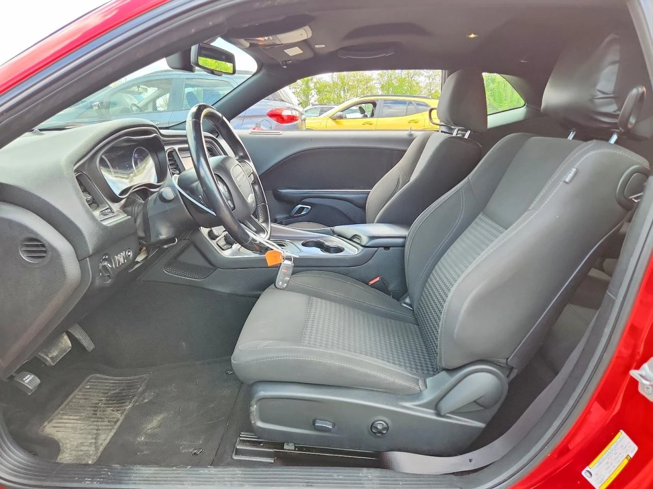 Dodge Challenger 3.6l Sxt, снимка 7 - Автомобили и джипове - 55107159