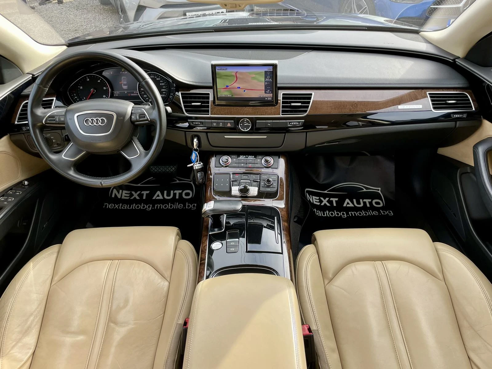 Audi A8 4.2TDI V8 351HP LANE ASSIST EU5, снимка 10 - Автомобили и джипове - 55463857