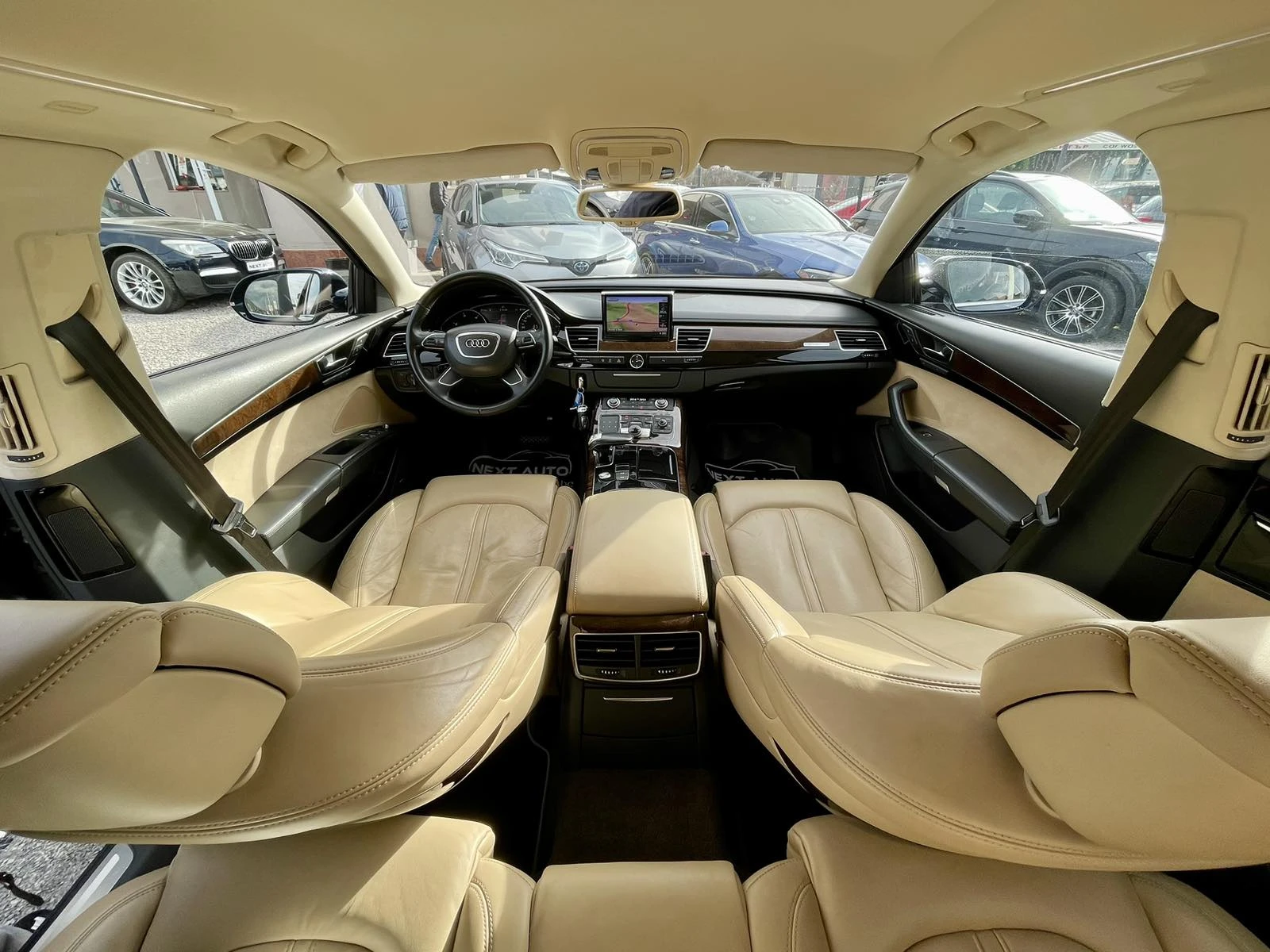 Audi A8 4.2TDI V8 351HP LANE ASSIST EU5, снимка 9 - Автомобили и джипове - 55463857