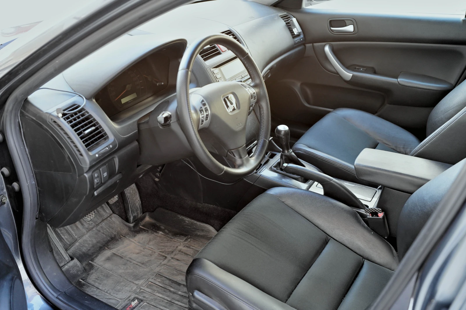 Honda Accord, снимка 5 - Автомобили и джипове - 55975992