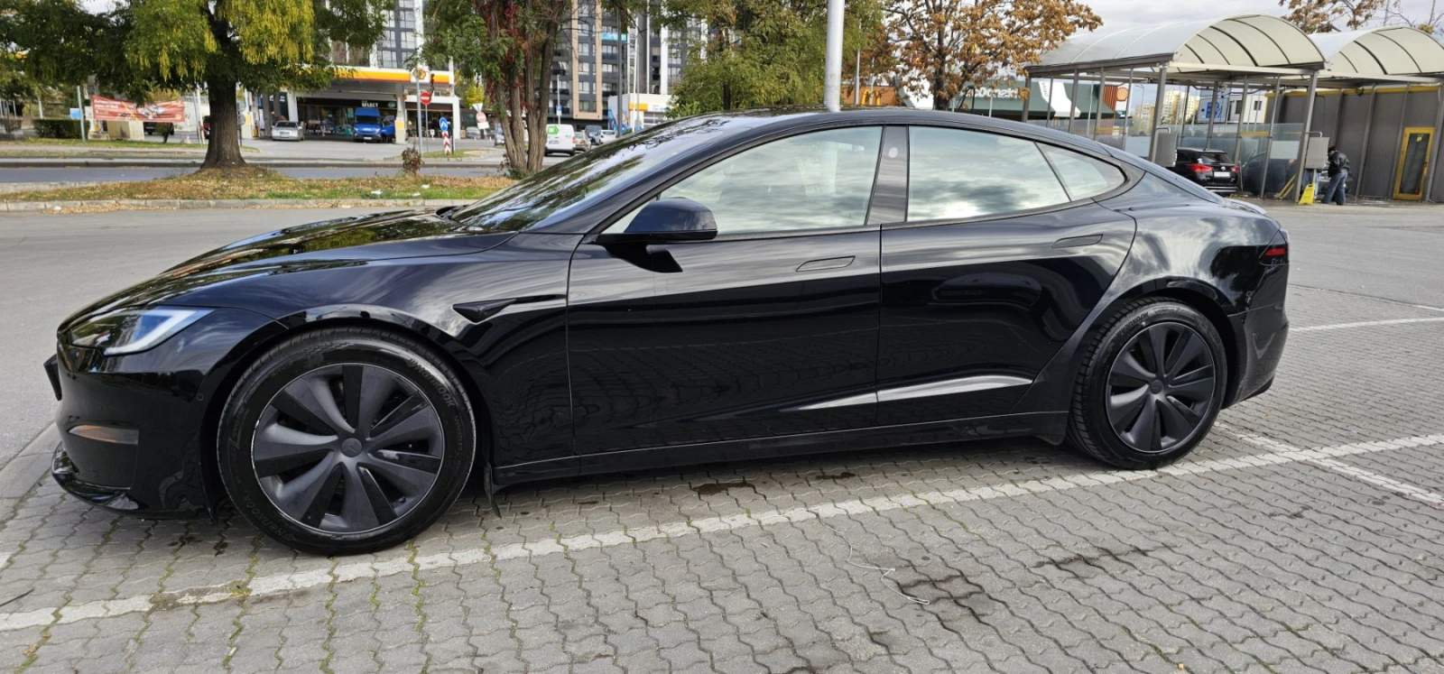Tesla Model S  PLAID , снимка 3 - Автомобили и джипове - 56722447