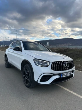 Mercedes-Benz GLC 300 AMG 4-MATIC, снимка 2