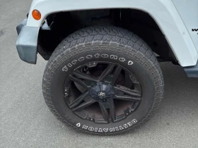 Jeep Wrangler * Sahara * CARFAX * БЕЗ ПЪРВОНАЧАЛНА ВНОСКА, снимка 11