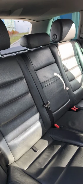 VW Touareg - 3000 € / 5867.49 лв. - 69084052 12