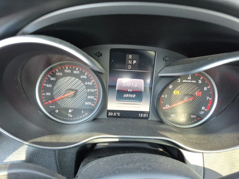 Mercedes-Benz GLC 63 AMG CARFAX АВТО КРЕДИТ , снимка 7 - Автомобили и джипове - 52628557