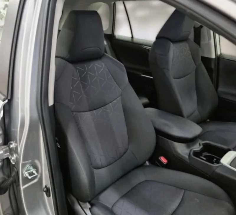 Toyota Rav4 !!!ОЧАКВАН ВНОС!!! 2.5 HYBRID 222ps. 4WD , снимка 6 - Автомобили и джипове - 52893170