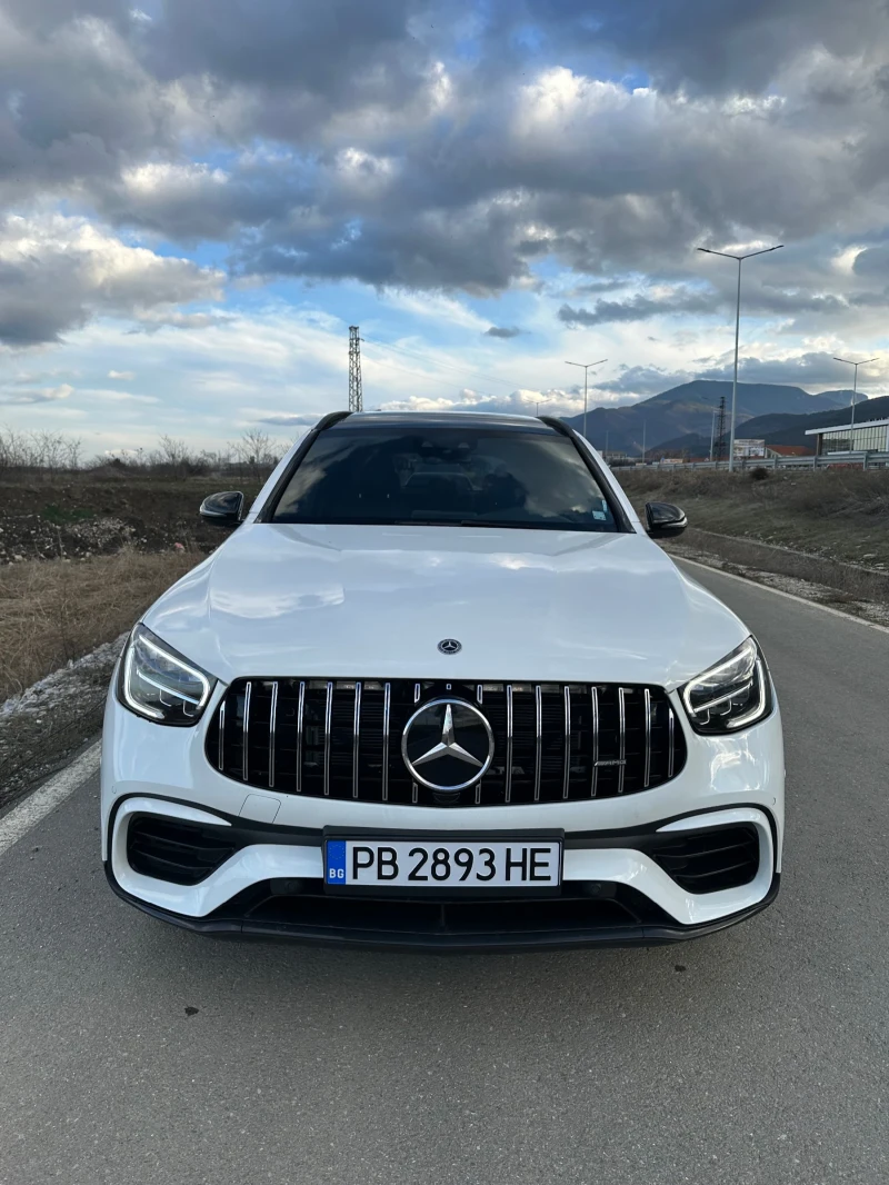 Mercedes-Benz GLC 300 AMG 4-MATIC, снимка 3 - Автомобили и джипове - 53413441
