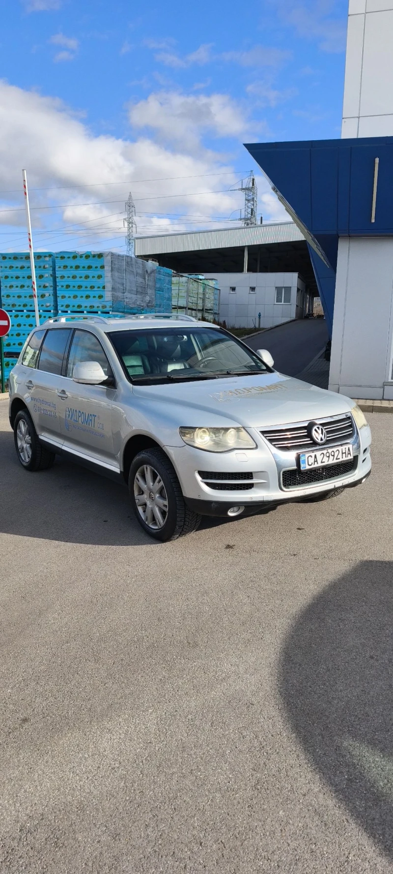 VW Touareg, снимка 4 - Автомобили и джипове - 53450544
