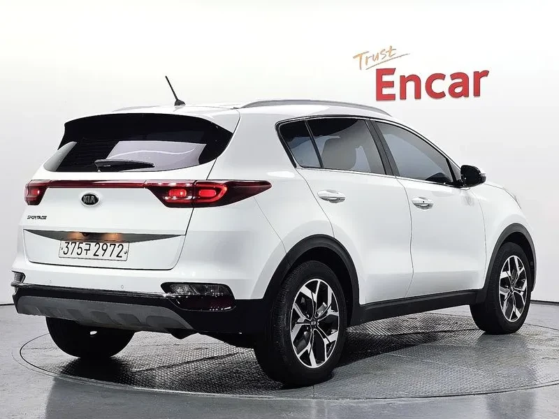 Kia Sportage The Bold Gasoline 2.0 2Wd Prestige, снимка 2 - Автомобили и джипове - 55015801