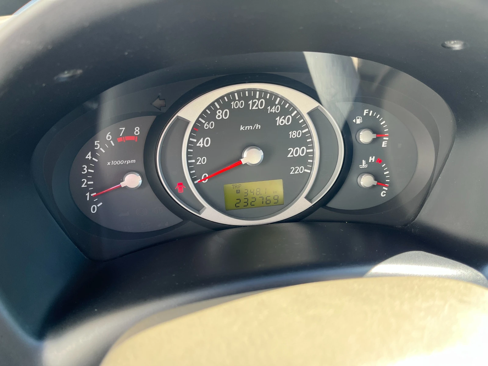 Hyundai Tucson 2.0i-Газ B.R.C. - изображение 10